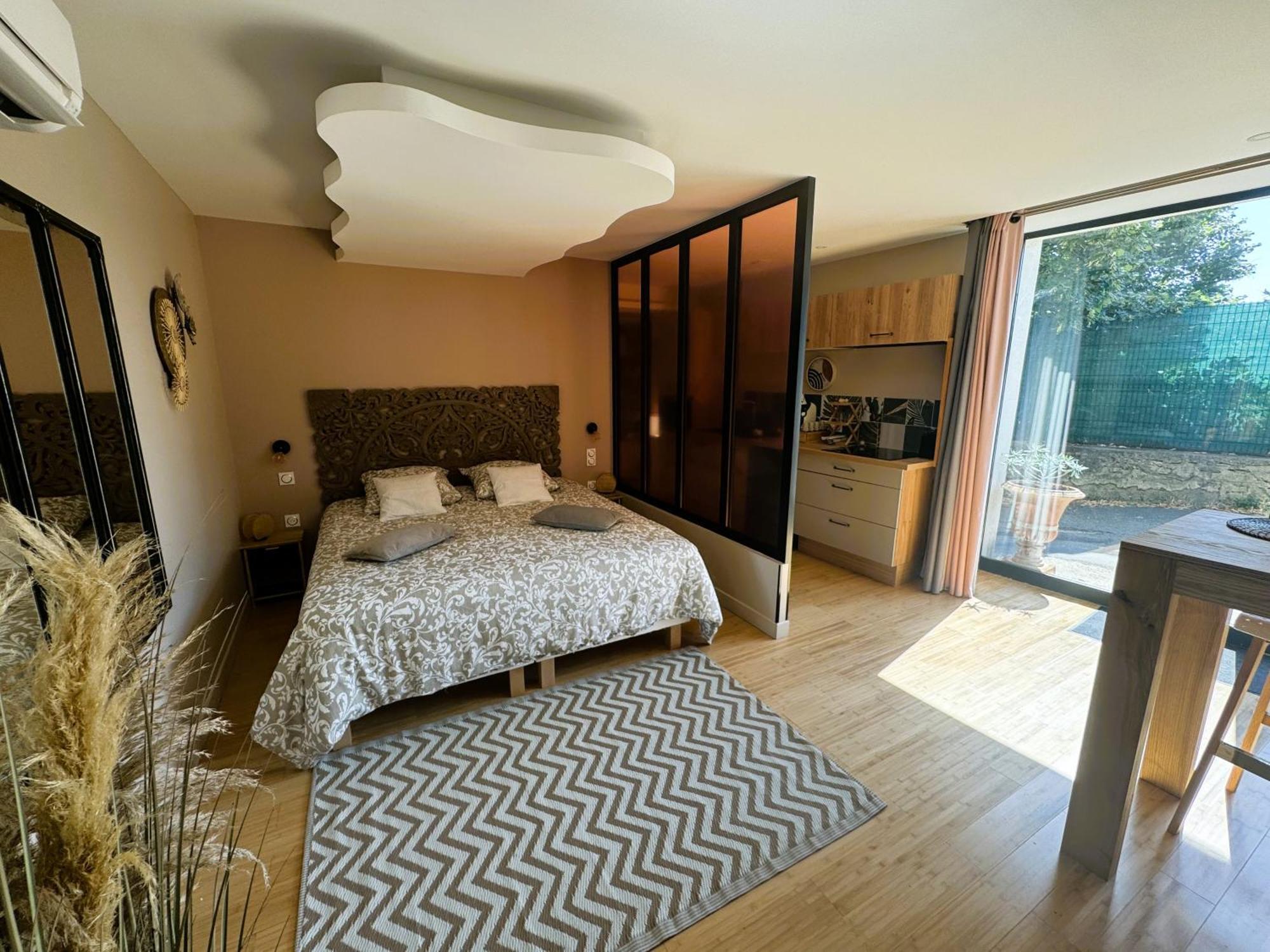 Le Dix - Classic Room - Vallabrix Proche Uzes Exteriör bild