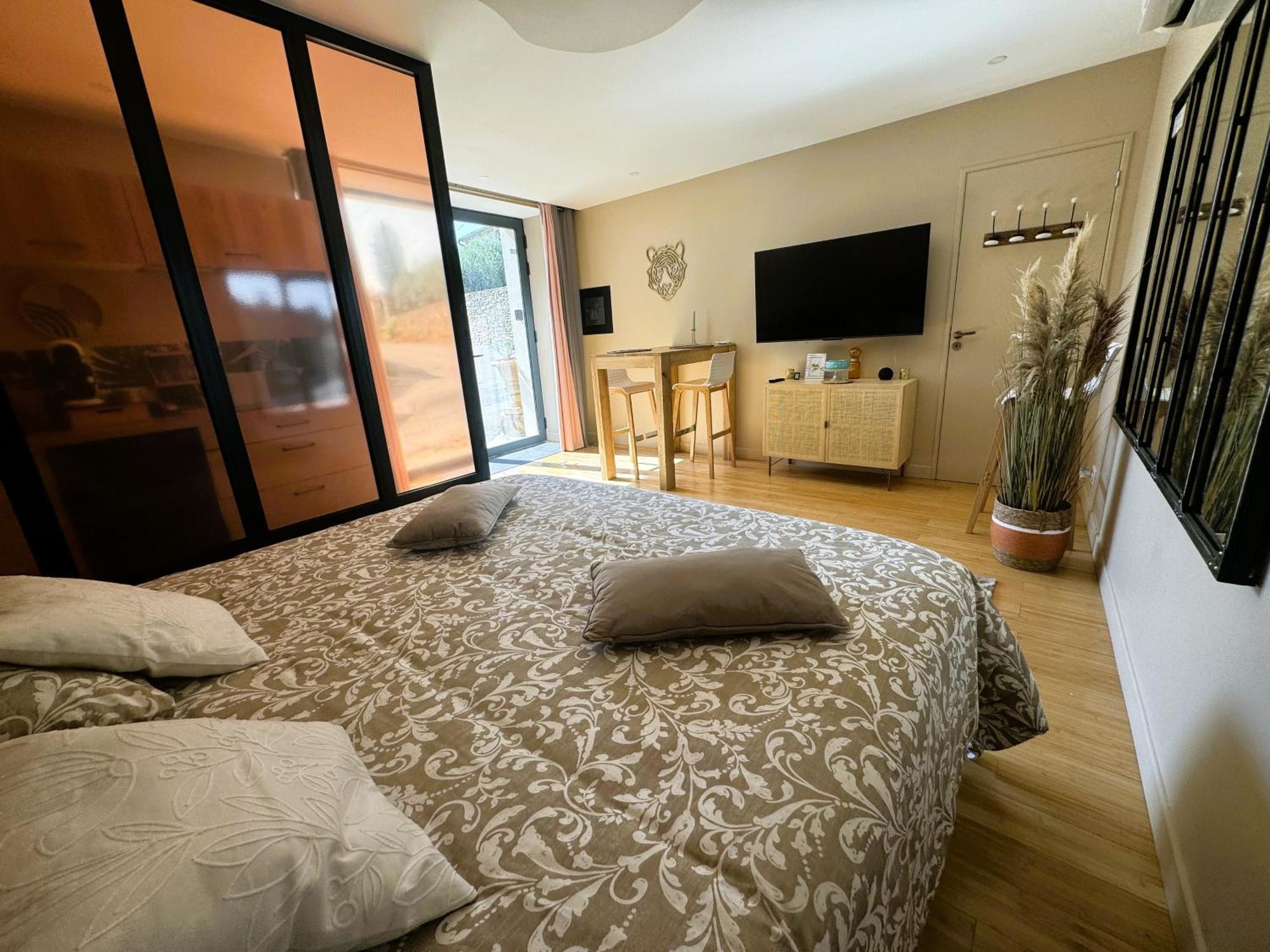 Le Dix - Classic Room - Vallabrix Proche Uzes Exteriör bild