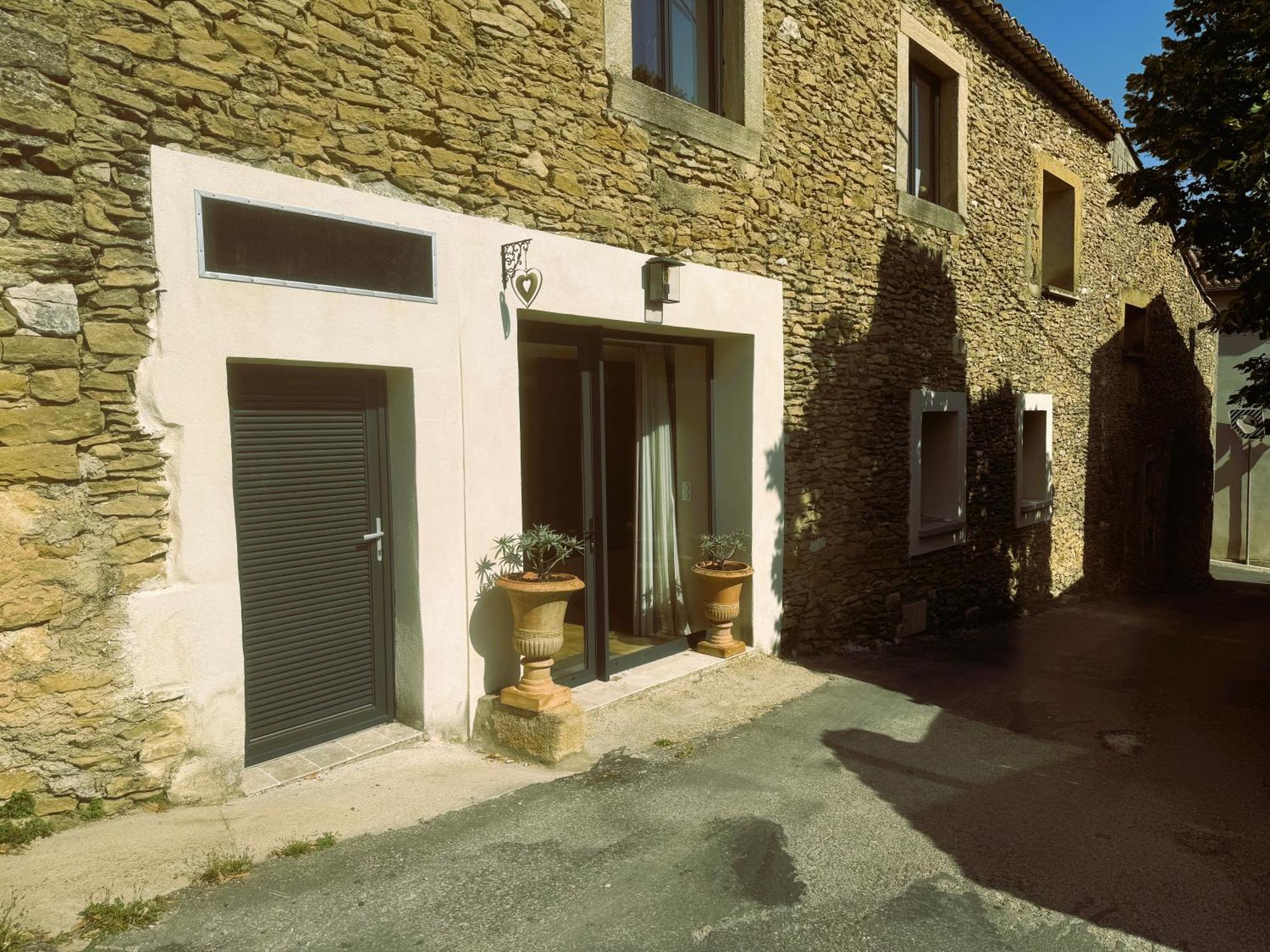 Le Dix - Classic Room - Vallabrix Proche Uzes Exteriör bild